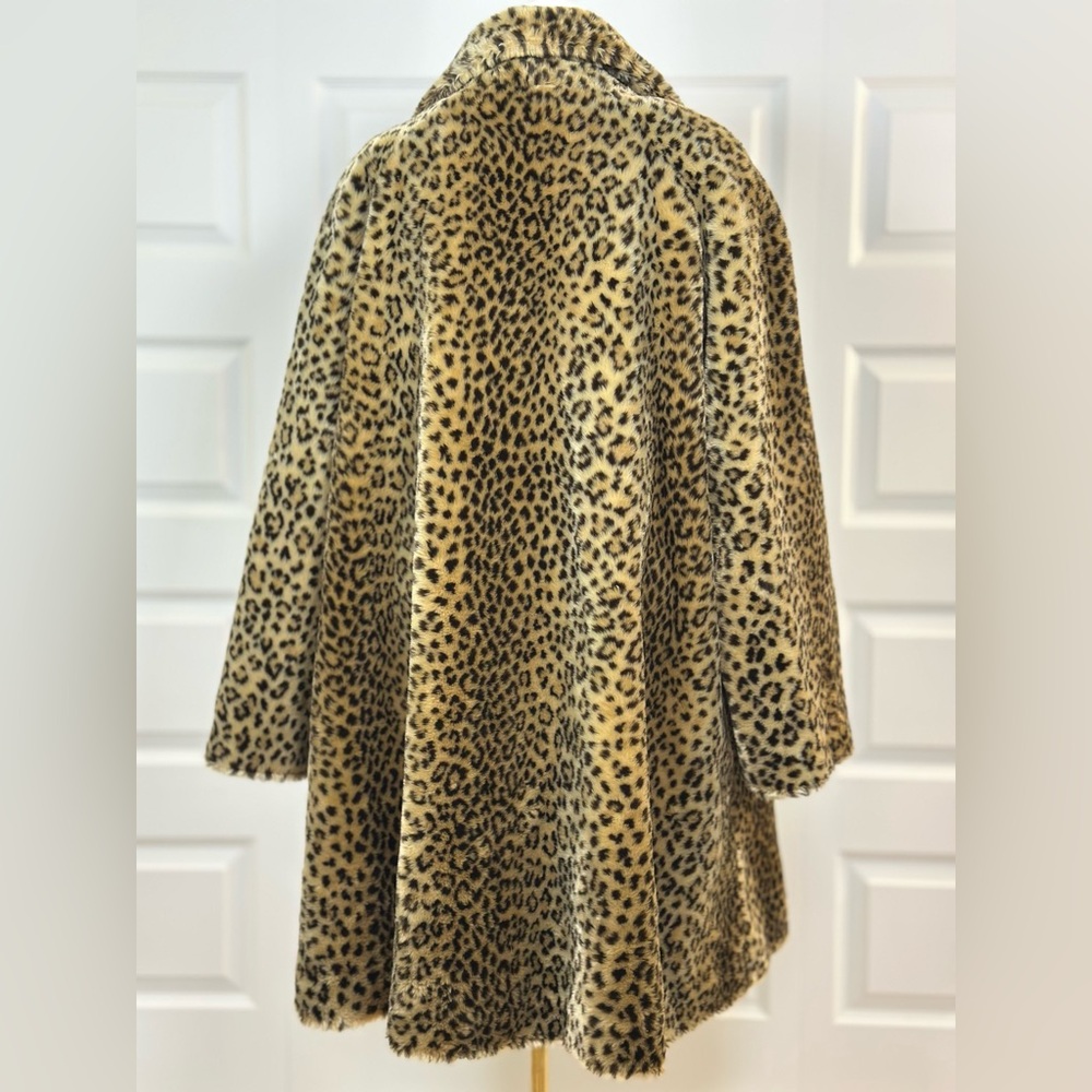 Faux Leopard Fur Swing Coat - Picture 4 of 5